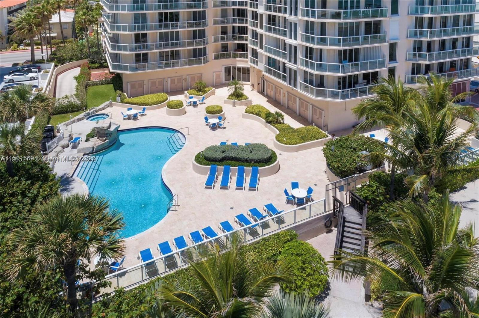 8925 Collins Ave 2E, Surfside, Florida 33154, 2 Bedrooms Bedrooms, ,2 BathroomsBathrooms,Residential,For Sale,8925 Collins Ave 2E,A11501569