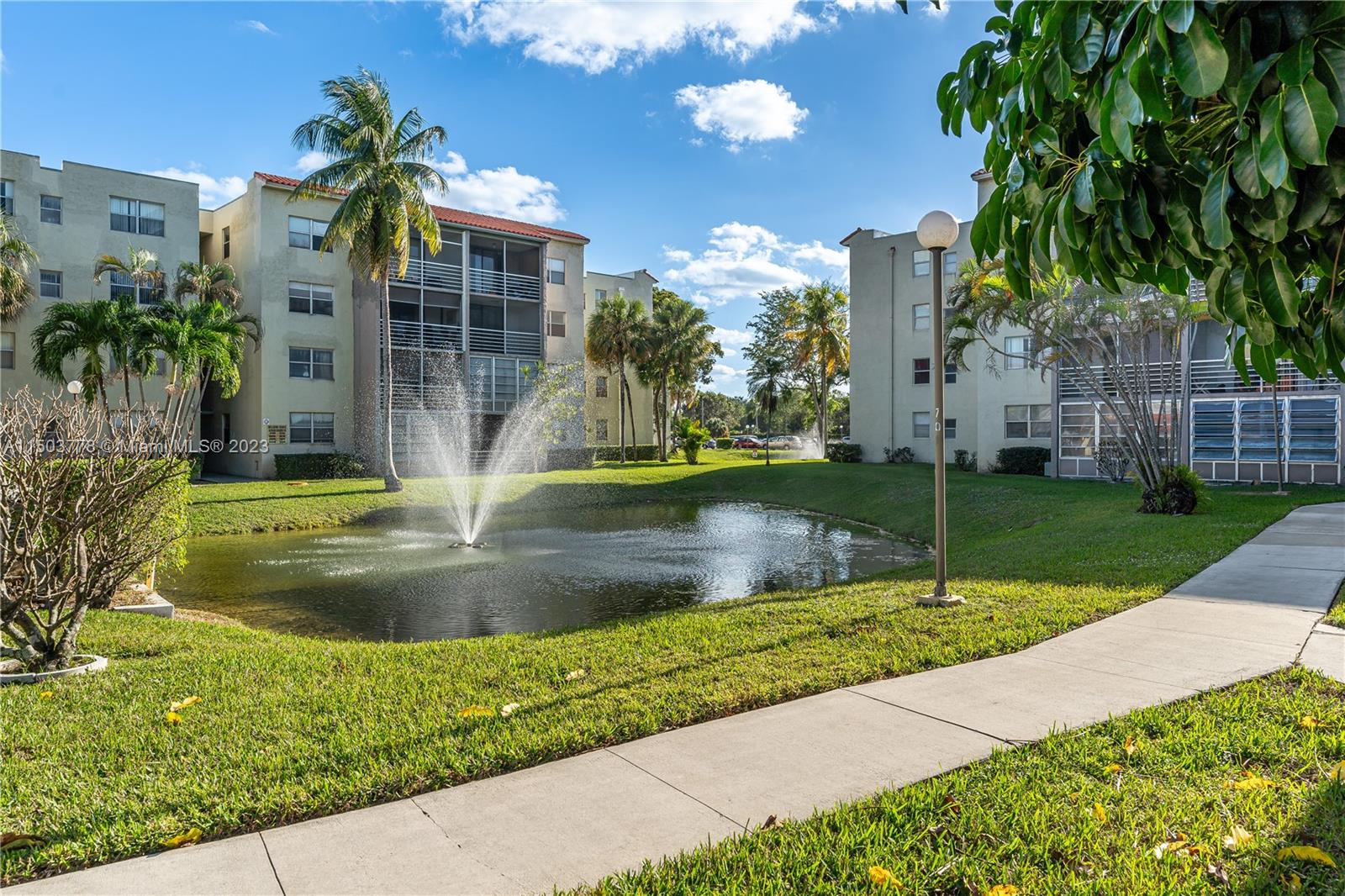 1810 SW 81st Ave 2117, North Lauderdale, Florida 33068, 2 Bedrooms Bedrooms, ,2 BathroomsBathrooms,Residential,For Sale,1810 SW 81st Ave 2117,A11503778