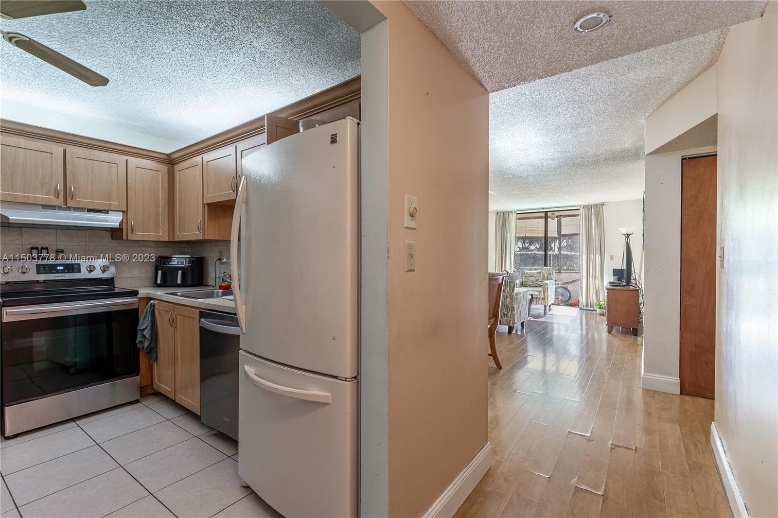 1810 SW 81st Ave 2117, North Lauderdale, Florida 33068, 2 Bedrooms Bedrooms, ,2 BathroomsBathrooms,Residential,For Sale,1810 SW 81st Ave 2117,A11503778
