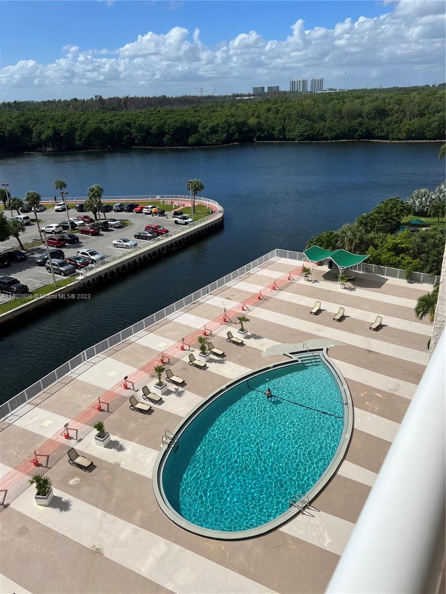 400 Kings Point Dr 1529, Sunny Isles Beach, Florida 33160, 1 Bedroom Bedrooms, ,1 BathroomBathrooms,Residential,For Sale,400 Kings Point Dr 1529,A11503806