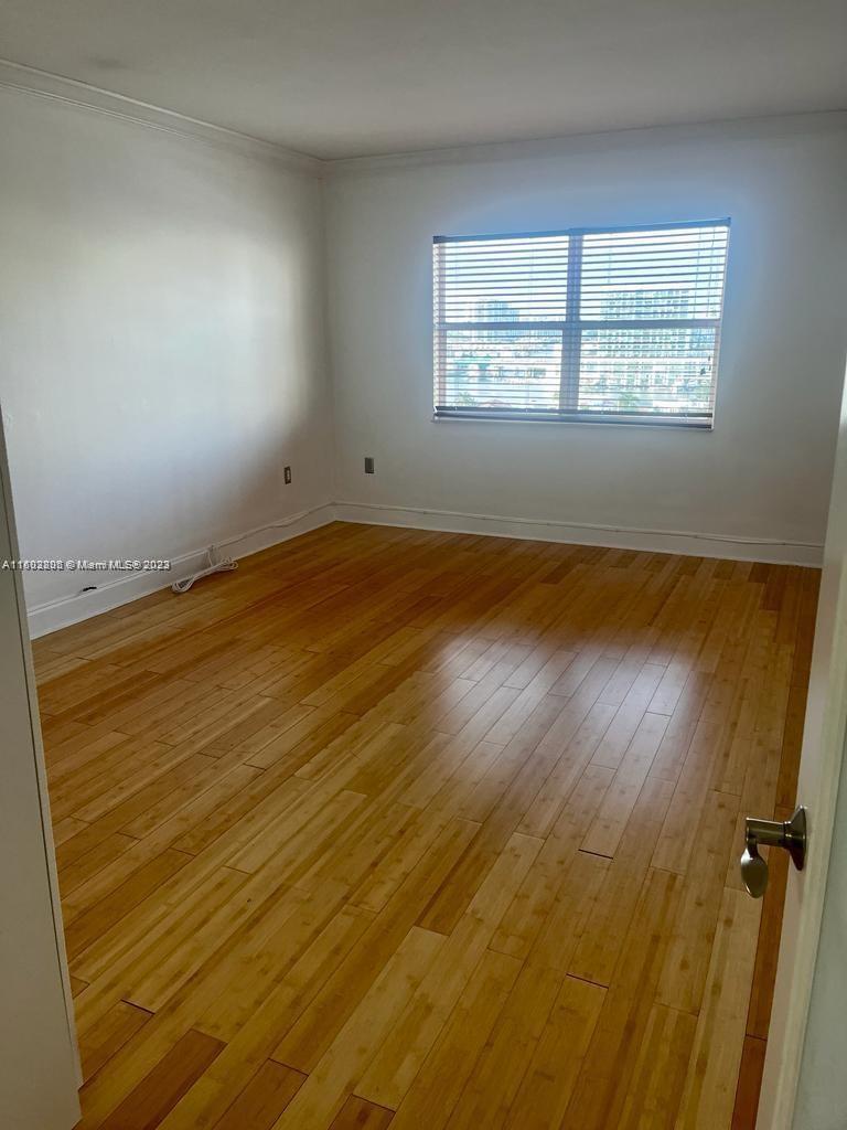 400 Kings Point Dr 1529, Sunny Isles Beach, Florida 33160, 1 Bedroom Bedrooms, ,1 BathroomBathrooms,Residential,For Sale,400 Kings Point Dr 1529,A11503806