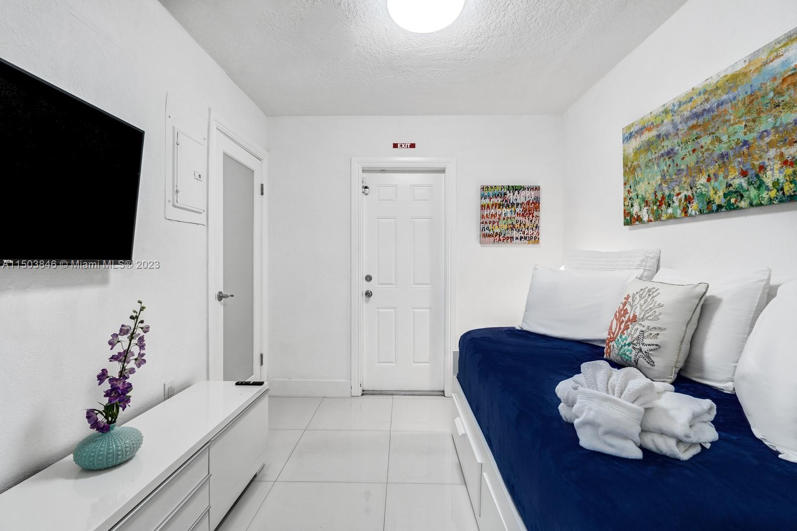 1411 Hayes St, Hollywood, Florida 33020, 4 Bedrooms Bedrooms, ,3 BathroomsBathrooms,Residentiallease,For Rent,1411 Hayes St,A11503846