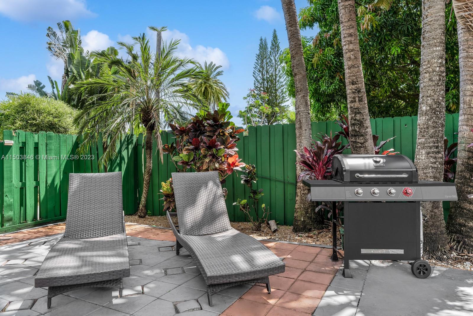 1411 Hayes St, Hollywood, Florida 33020, 4 Bedrooms Bedrooms, ,3 BathroomsBathrooms,Residentiallease,For Rent,1411 Hayes St,A11503846