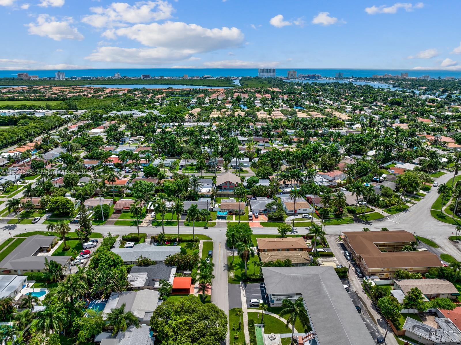 1411 Hayes St, Hollywood, Florida 33020, 4 Bedrooms Bedrooms, ,3 BathroomsBathrooms,Residentiallease,For Rent,1411 Hayes St,A11503846