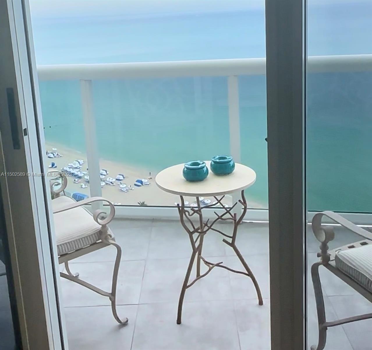 9601 Collins Ave 1705, Bal Harbour, Florida 33154, 2 Bedrooms Bedrooms, ,2 BathroomsBathrooms,Residentiallease,For Rent,9601 Collins Ave 1705,A11502589