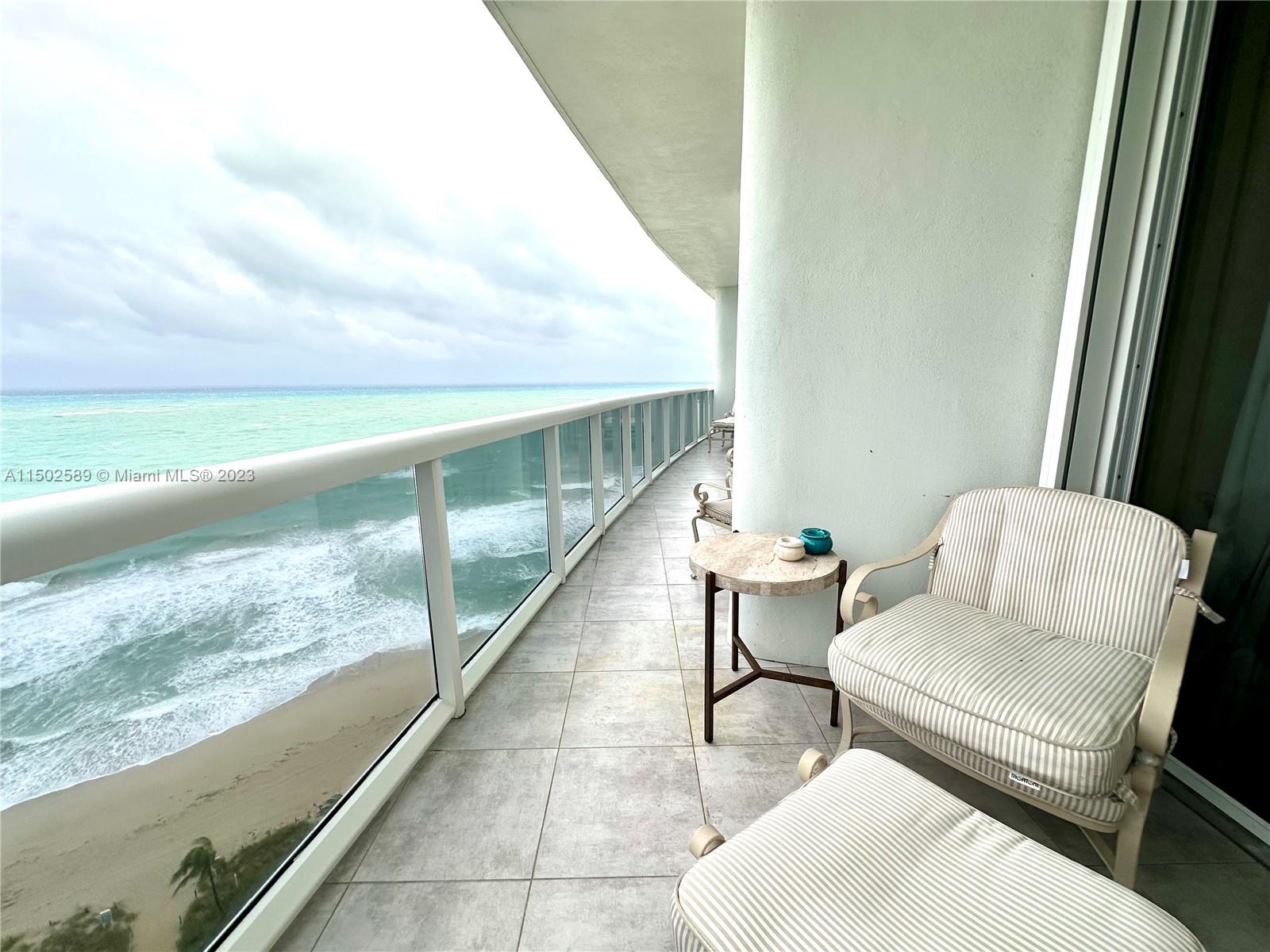 9601 Collins Ave 1705, Bal Harbour, Florida 33154, 2 Bedrooms Bedrooms, ,2 BathroomsBathrooms,Residentiallease,For Rent,9601 Collins Ave 1705,A11502589