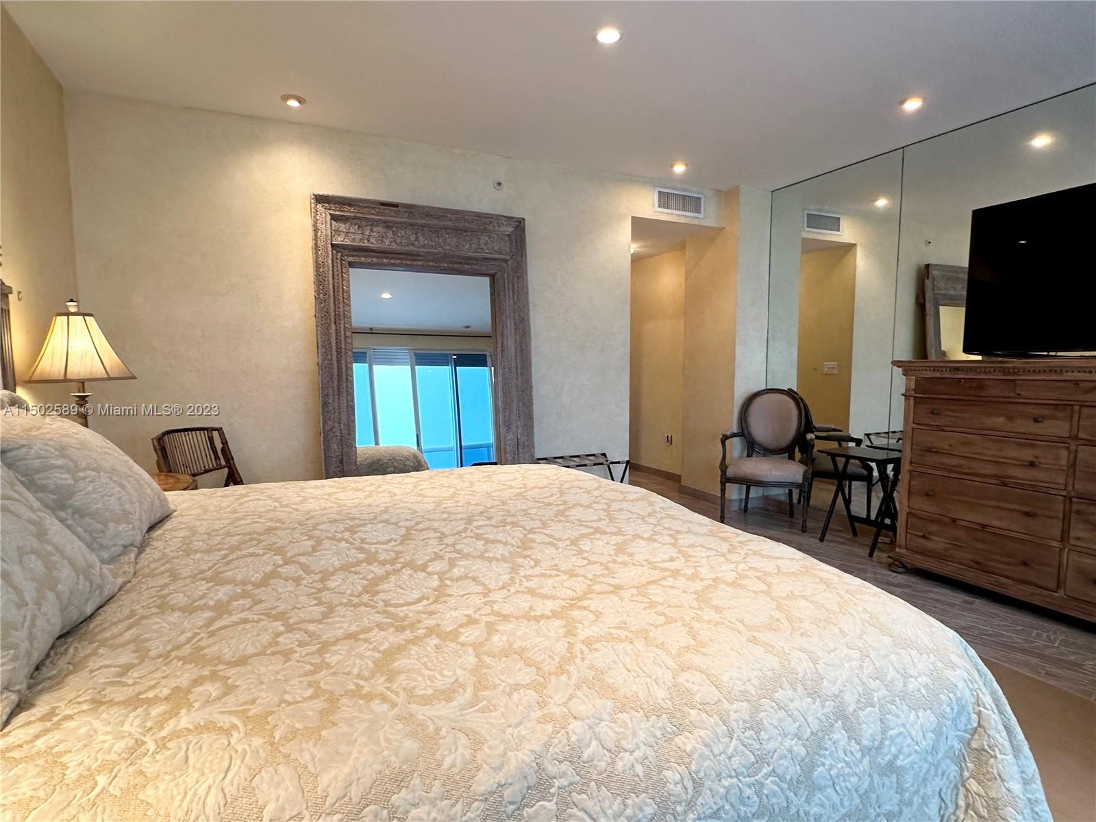 9601 Collins Ave 1705, Bal Harbour, Florida 33154, 2 Bedrooms Bedrooms, ,2 BathroomsBathrooms,Residentiallease,For Rent,9601 Collins Ave 1705,A11502589