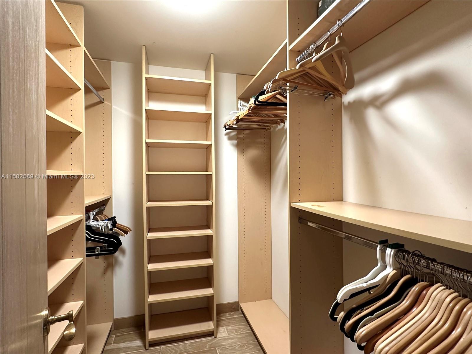 9601 Collins Ave 1705, Bal Harbour, Florida 33154, 2 Bedrooms Bedrooms, ,2 BathroomsBathrooms,Residentiallease,For Rent,9601 Collins Ave 1705,A11502589