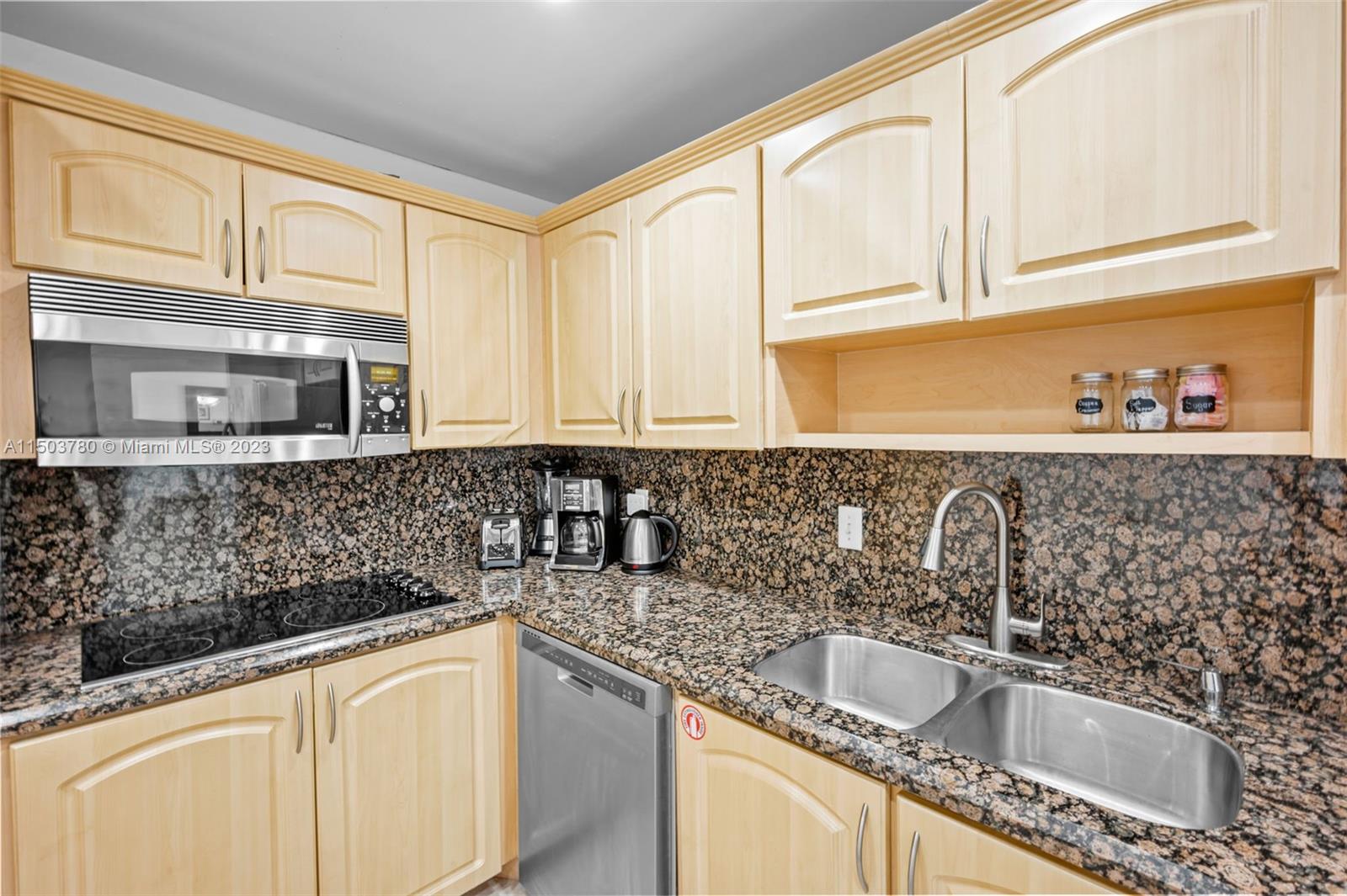 3901 S Ocean Dr 8T, Hollywood, Florida 33019, 1 Bedroom Bedrooms, ,1 BathroomBathrooms,Residential,For Sale,3901 S Ocean Dr 8T,A11503780