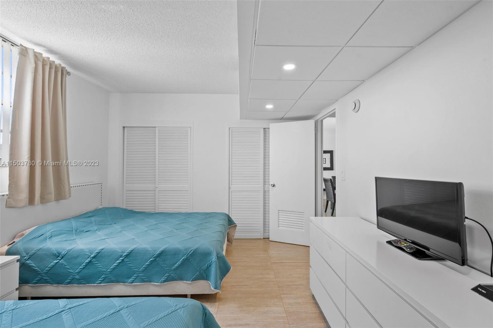 3901 S Ocean Dr 8T, Hollywood, Florida 33019, 1 Bedroom Bedrooms, ,1 BathroomBathrooms,Residential,For Sale,3901 S Ocean Dr 8T,A11503780