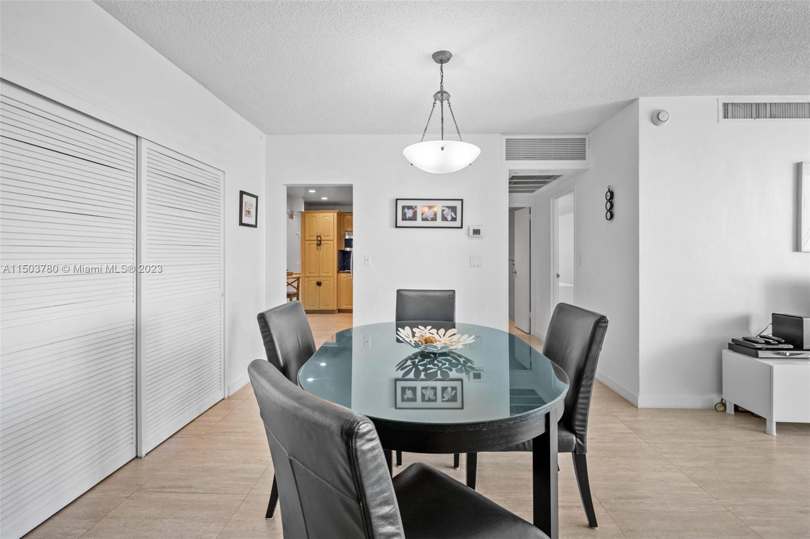 3901 S Ocean Dr 8T, Hollywood, Florida 33019, 1 Bedroom Bedrooms, ,1 BathroomBathrooms,Residential,For Sale,3901 S Ocean Dr 8T,A11503780