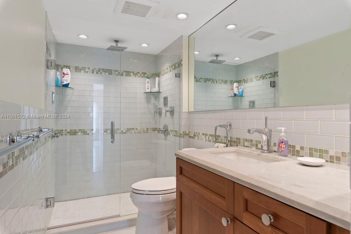 3750 Galt Ocean Dr 1202, Fort Lauderdale, Florida 33308, 2 Bedrooms Bedrooms, ,2 BathroomsBathrooms,Residentiallease,For Rent,3750 Galt Ocean Dr 1202,A11501572