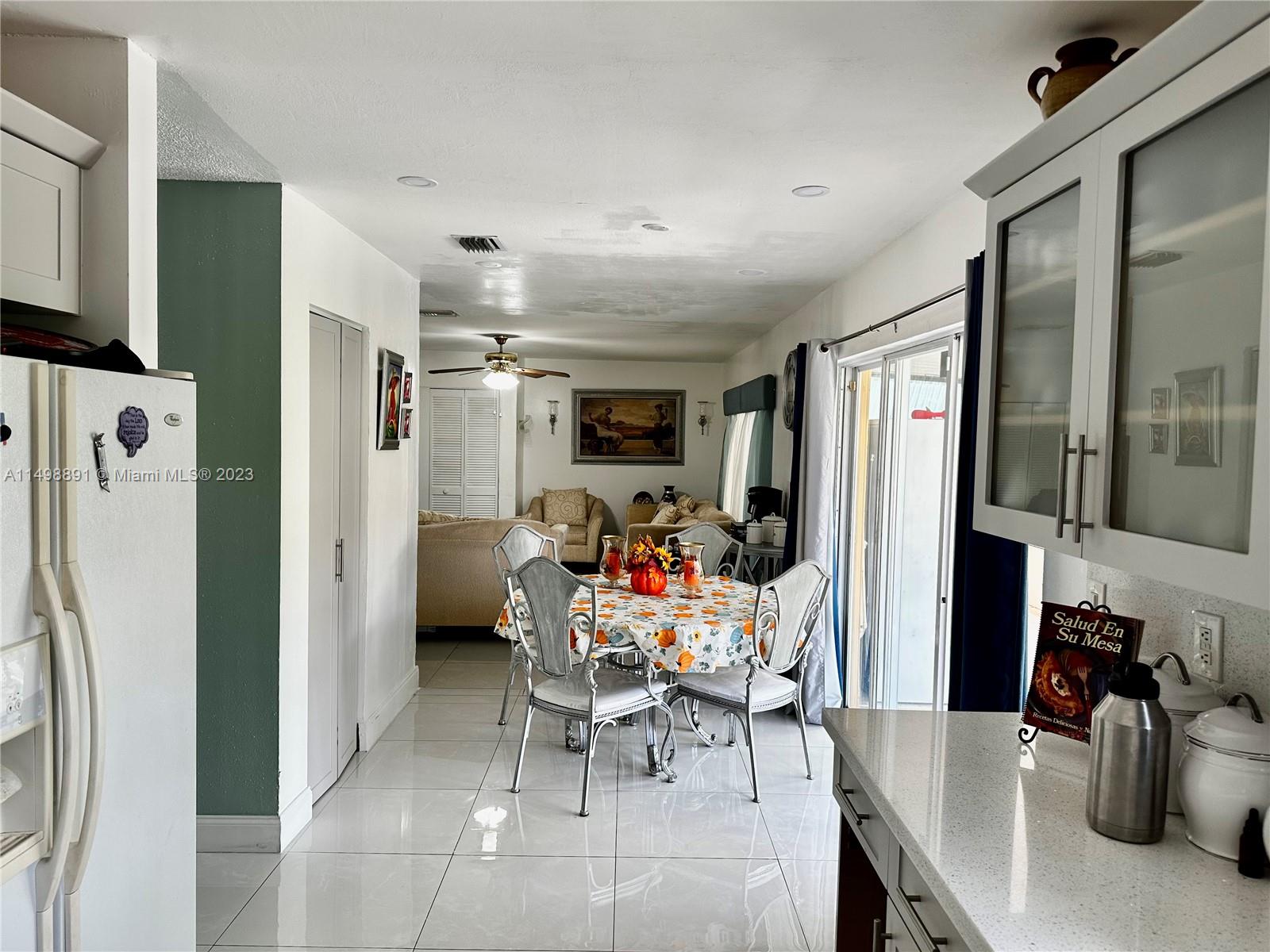 7332 SW 158th Ave, Miami, Florida 33193, 4 Bedrooms Bedrooms, 9 Rooms Rooms,2 BathroomsBathrooms,Residential,For Sale,7332 SW 158th Ave,A11498891