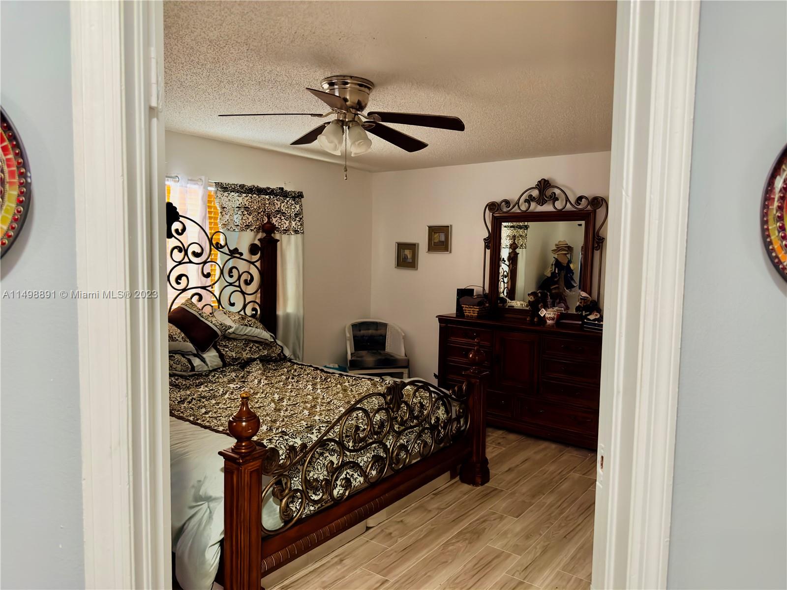 7332 SW 158th Ave, Miami, Florida 33193, 4 Bedrooms Bedrooms, 9 Rooms Rooms,2 BathroomsBathrooms,Residential,For Sale,7332 SW 158th Ave,A11498891
