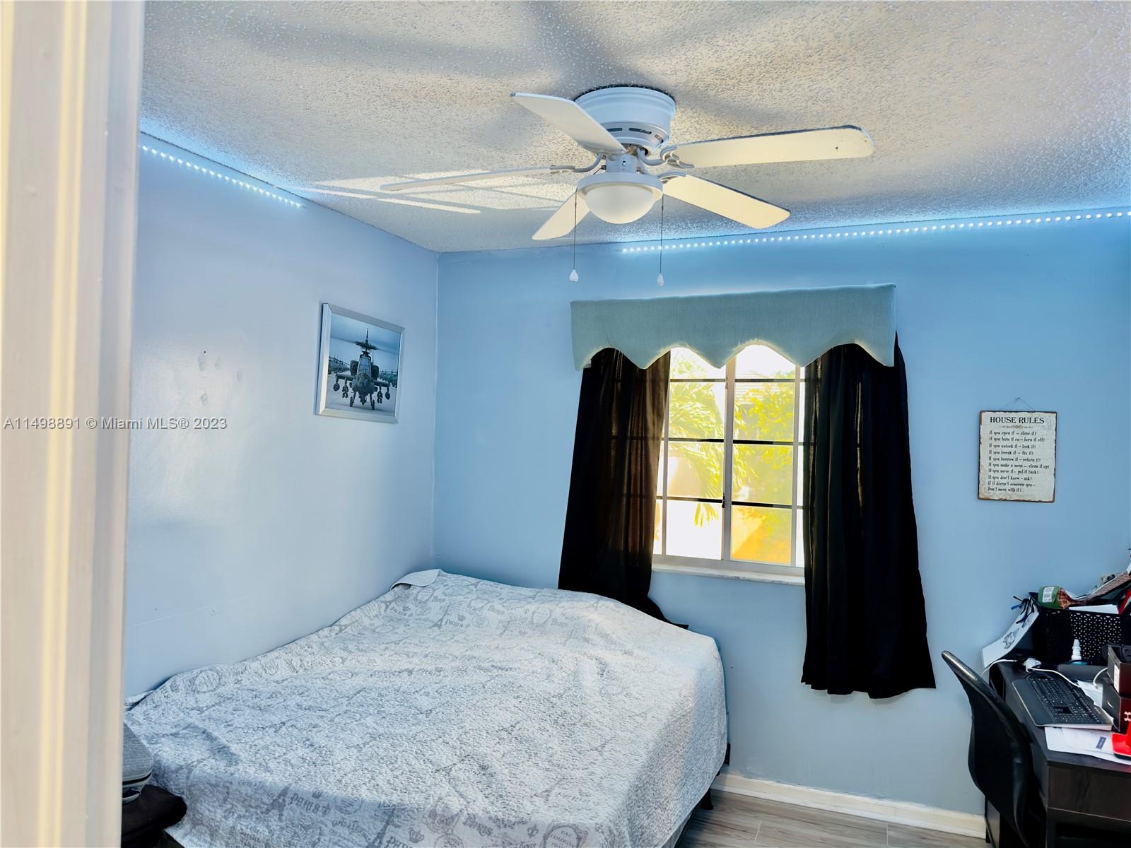 7332 SW 158th Ave, Miami, Florida 33193, 4 Bedrooms Bedrooms, 9 Rooms Rooms,2 BathroomsBathrooms,Residential,For Sale,7332 SW 158th Ave,A11498891