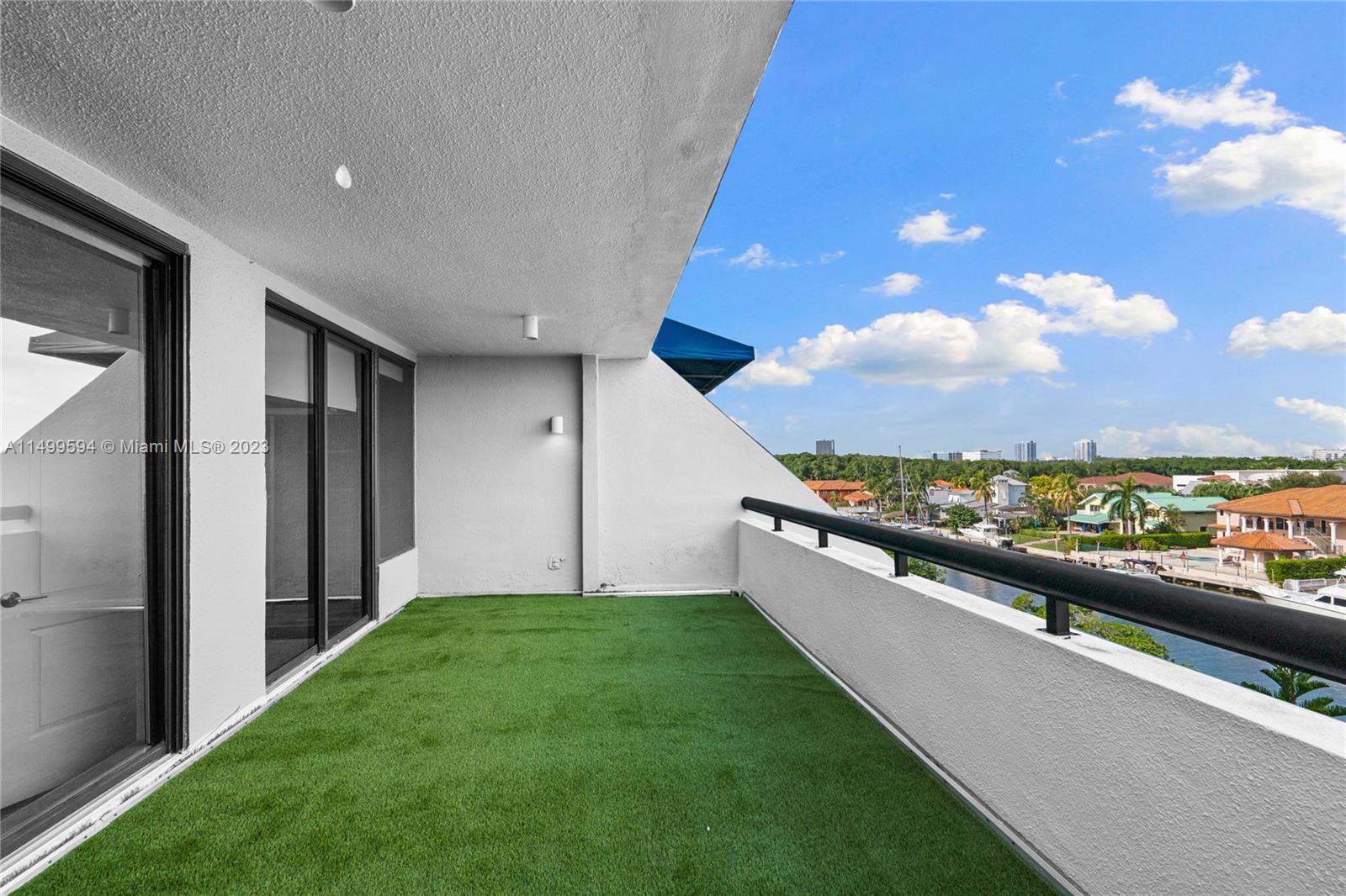 355 Poinciana Dr 1130, Sunny Isles Beach, Florida 33160, 3 Bedrooms Bedrooms, ,2 BathroomsBathrooms,Residential,For Sale,355 Poinciana Dr 1130,A11499594