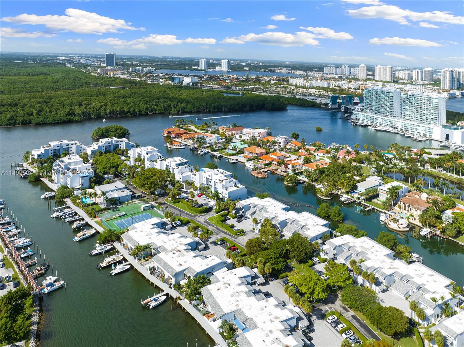 355 Poinciana Dr 1130, Sunny Isles Beach, Florida 33160, 3 Bedrooms Bedrooms, ,2 BathroomsBathrooms,Residential,For Sale,355 Poinciana Dr 1130,A11499594