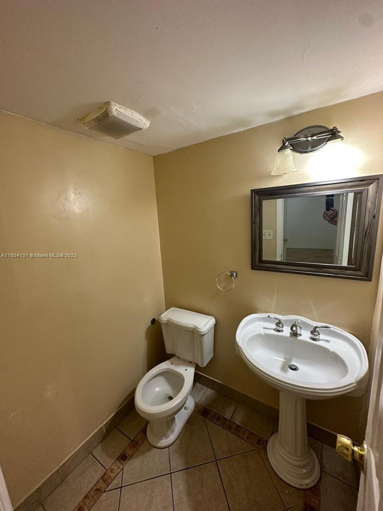 11925 NE 2nd Ave B317, North Miami, Florida 33161, 2 Bedrooms Bedrooms, ,1 BathroomBathrooms,Residential,For Sale,11925 NE 2nd Ave B317,A11504131