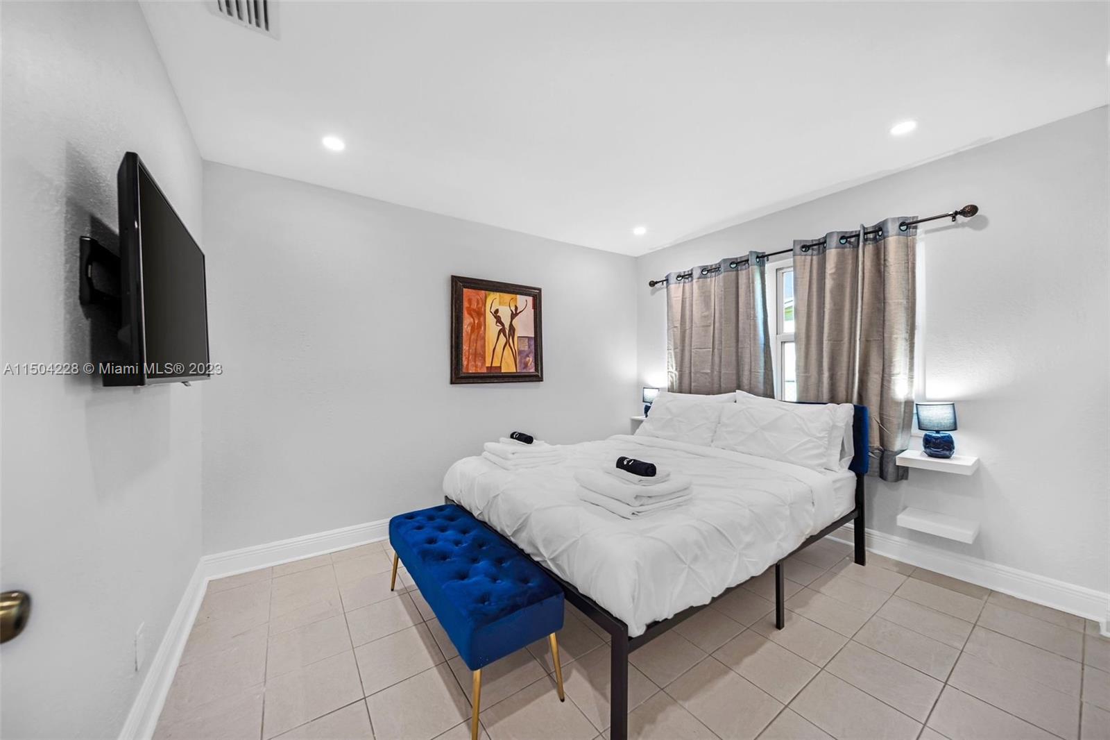 4330 SW 34th Ln, Dania Beach, Florida 33312, 4 Bedrooms Bedrooms, ,2 BathroomsBathrooms,Residential,For Sale,4330 SW 34th Ln,A11504228