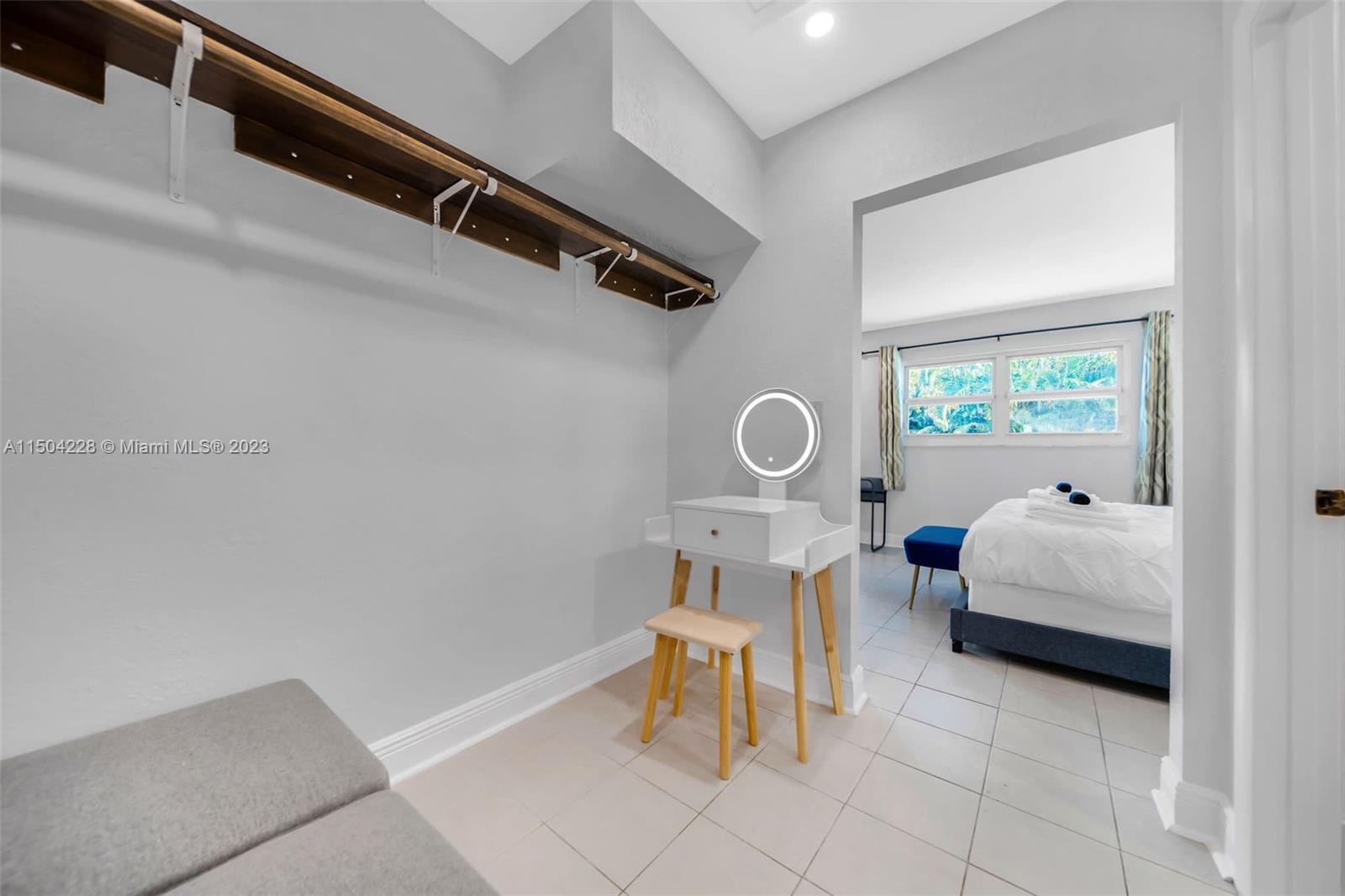 4330 SW 34th Ln, Dania Beach, Florida 33312, 4 Bedrooms Bedrooms, ,2 BathroomsBathrooms,Residential,For Sale,4330 SW 34th Ln,A11504228