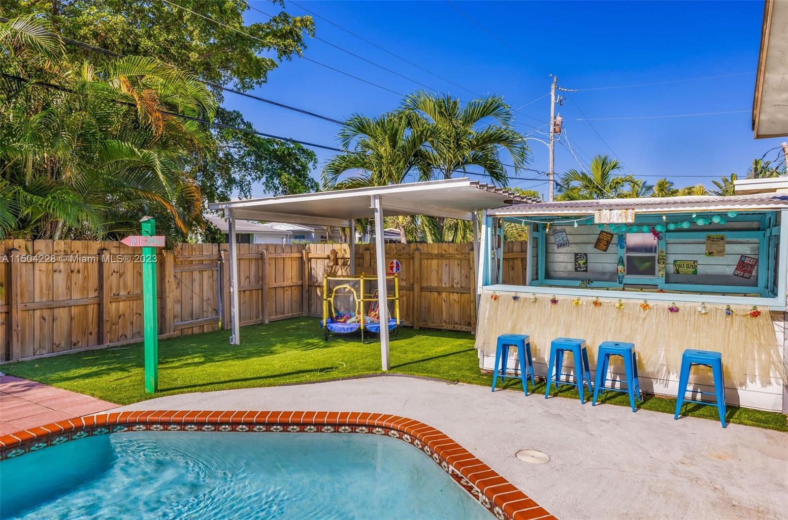 4330 SW 34th Ln, Dania Beach, Florida 33312, 4 Bedrooms Bedrooms, ,2 BathroomsBathrooms,Residential,For Sale,4330 SW 34th Ln,A11504228