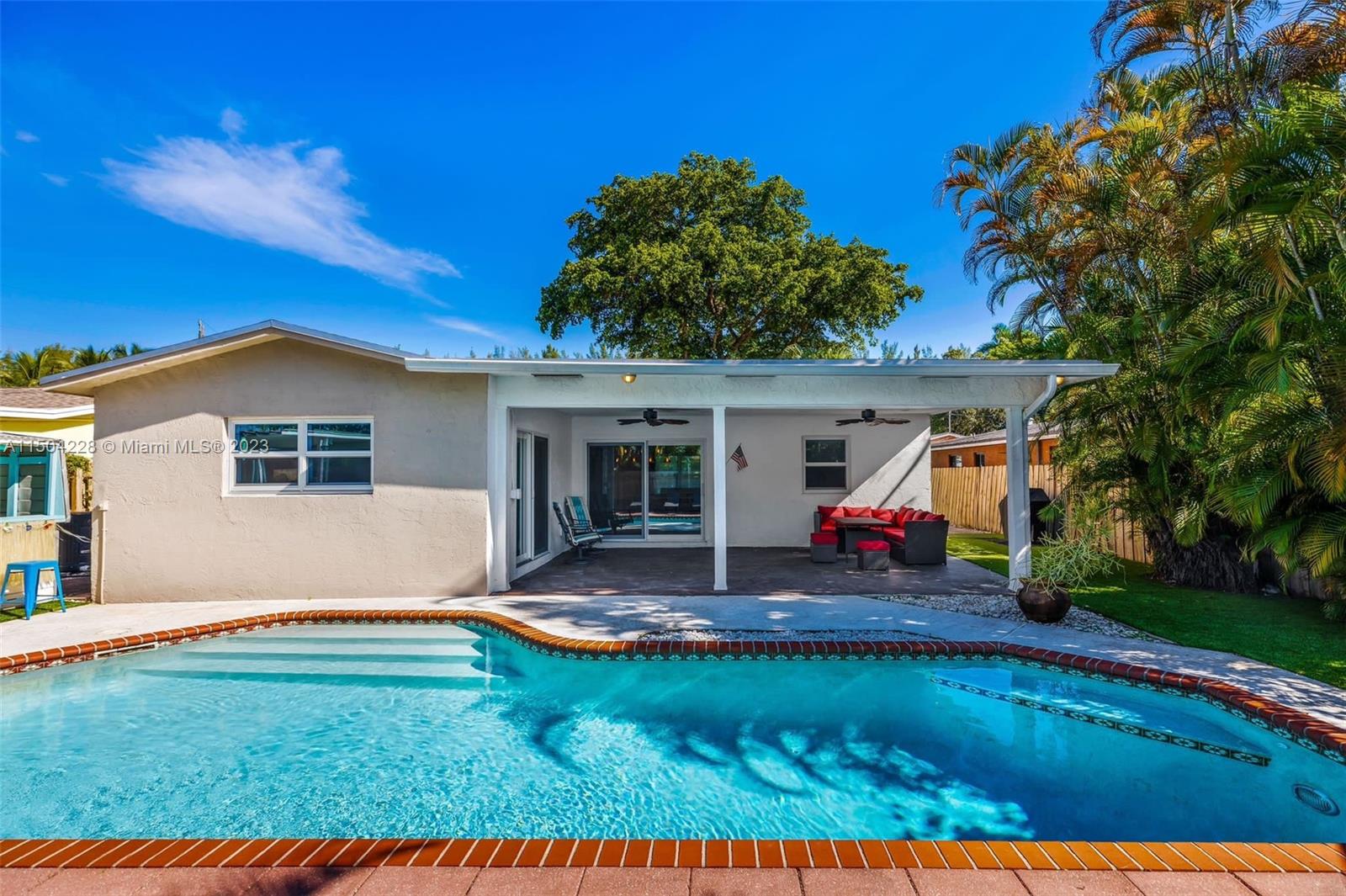 4330 SW 34th Ln, Dania Beach, Florida 33312, 4 Bedrooms Bedrooms, ,2 BathroomsBathrooms,Residential,For Sale,4330 SW 34th Ln,A11504228