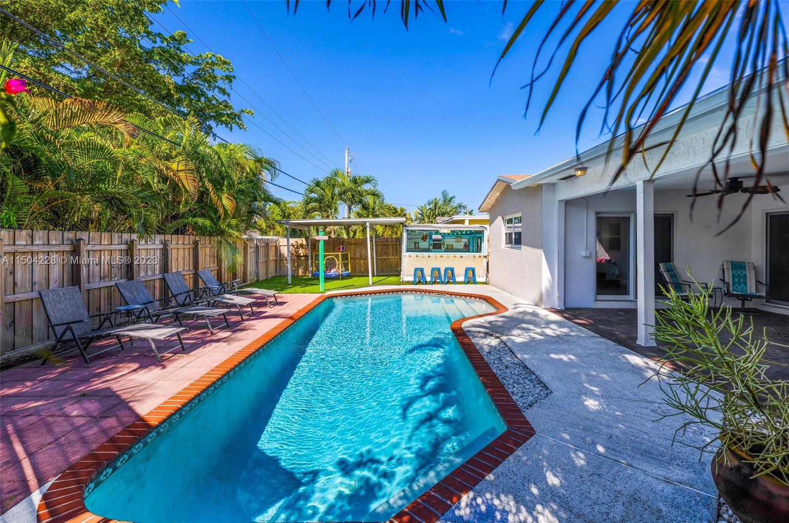4330 SW 34th Ln, Dania Beach, Florida 33312, 4 Bedrooms Bedrooms, ,2 BathroomsBathrooms,Residential,For Sale,4330 SW 34th Ln,A11504228