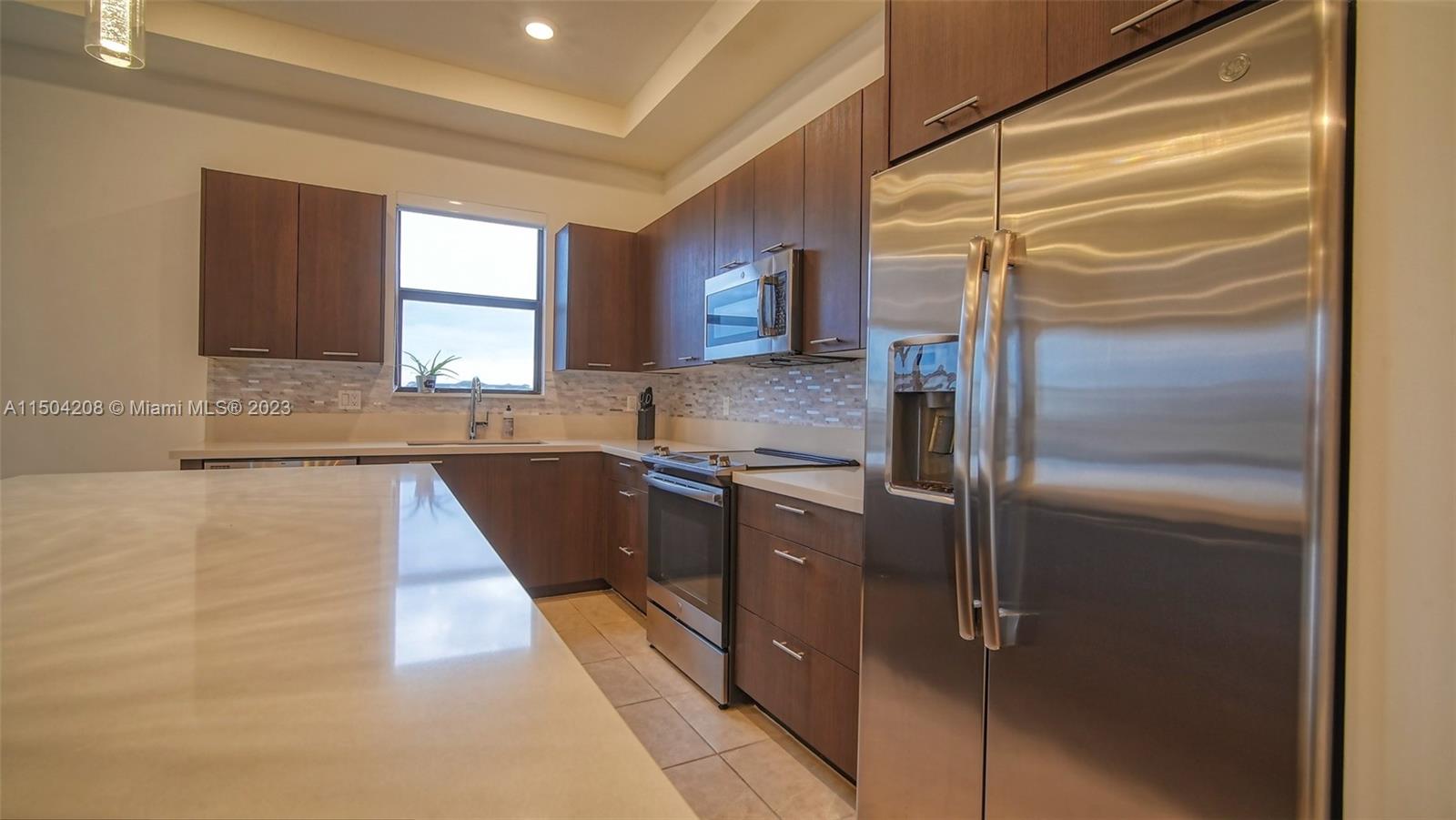 10407 NW 82nd St 35, Doral, Florida 33178, 3 Bedrooms Bedrooms, ,2 BathroomsBathrooms,Residentiallease,For Rent,10407 NW 82nd St 35,A11504208