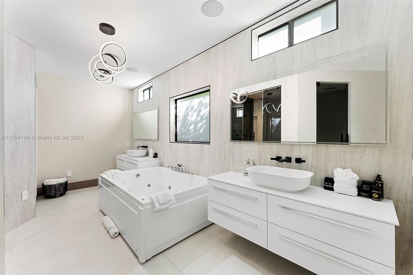 1330 NW 207th St, Miami Gardens, Florida 33169, 5 Bedrooms Bedrooms, ,5 BathroomsBathrooms,Residential,For Sale,1330 NW 207th St,A11504198