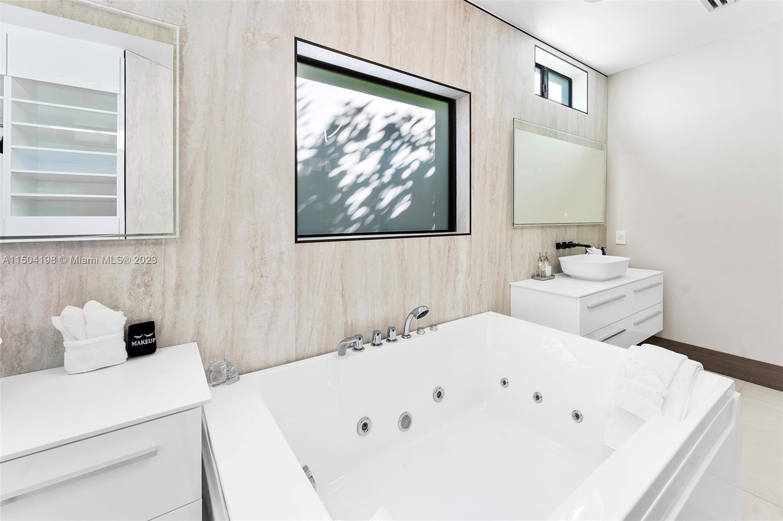 1330 NW 207th St, Miami Gardens, Florida 33169, 5 Bedrooms Bedrooms, ,5 BathroomsBathrooms,Residential,For Sale,1330 NW 207th St,A11504198