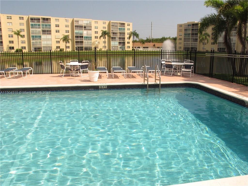 311 SE 3rd St 309, Dania Beach, Florida 33004, 2 Bedrooms Bedrooms, ,2 BathroomsBathrooms,Residentiallease,For Rent,311 SE 3rd St 309,A11504315
