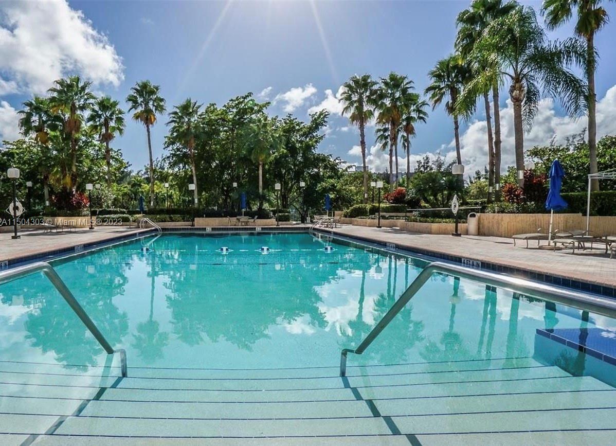 2500 Parkview Dr 1418, Hallandale Beach, Florida 33009, 2 Bedrooms Bedrooms, ,2 BathroomsBathrooms,Residential,For Sale,2500 Parkview Dr 1418,A11504303