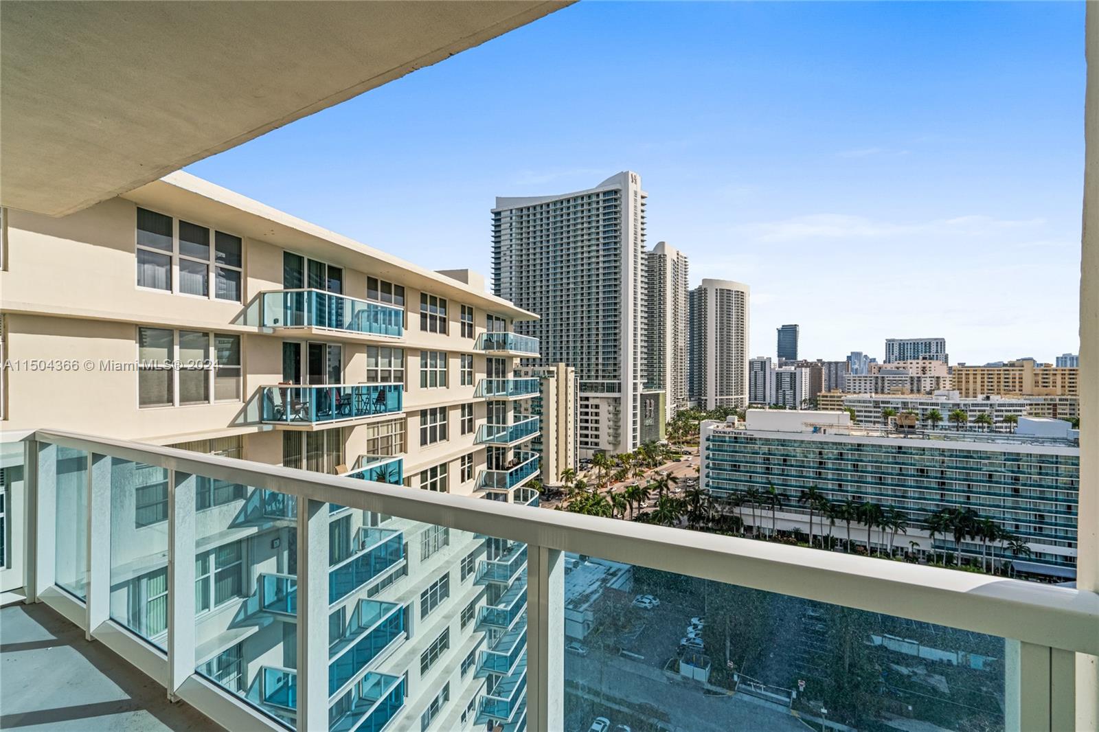 3800 S Ocean Dr 1710, Hollywood, Florida 33019, 2 Bedrooms Bedrooms, ,2 BathroomsBathrooms,Residential,For Sale,3800 S Ocean Dr 1710,A11504366