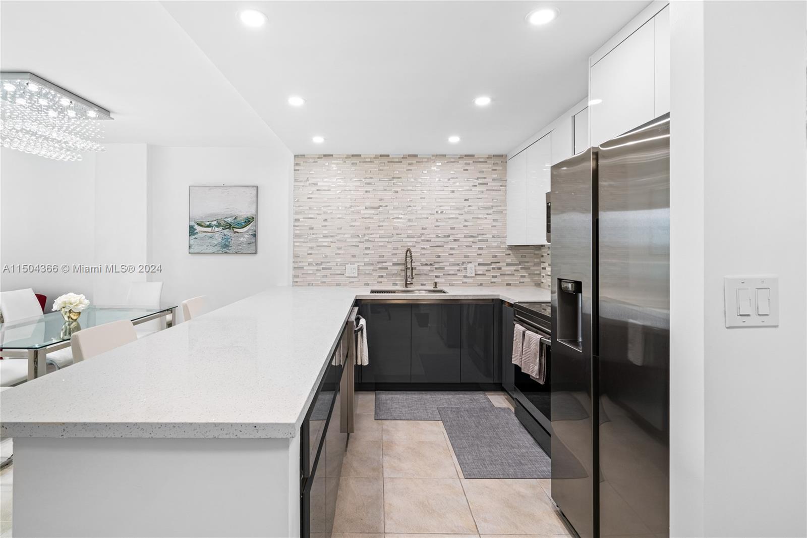 3800 S Ocean Dr 1710, Hollywood, Florida 33019, 2 Bedrooms Bedrooms, ,2 BathroomsBathrooms,Residential,For Sale,3800 S Ocean Dr 1710,A11504366