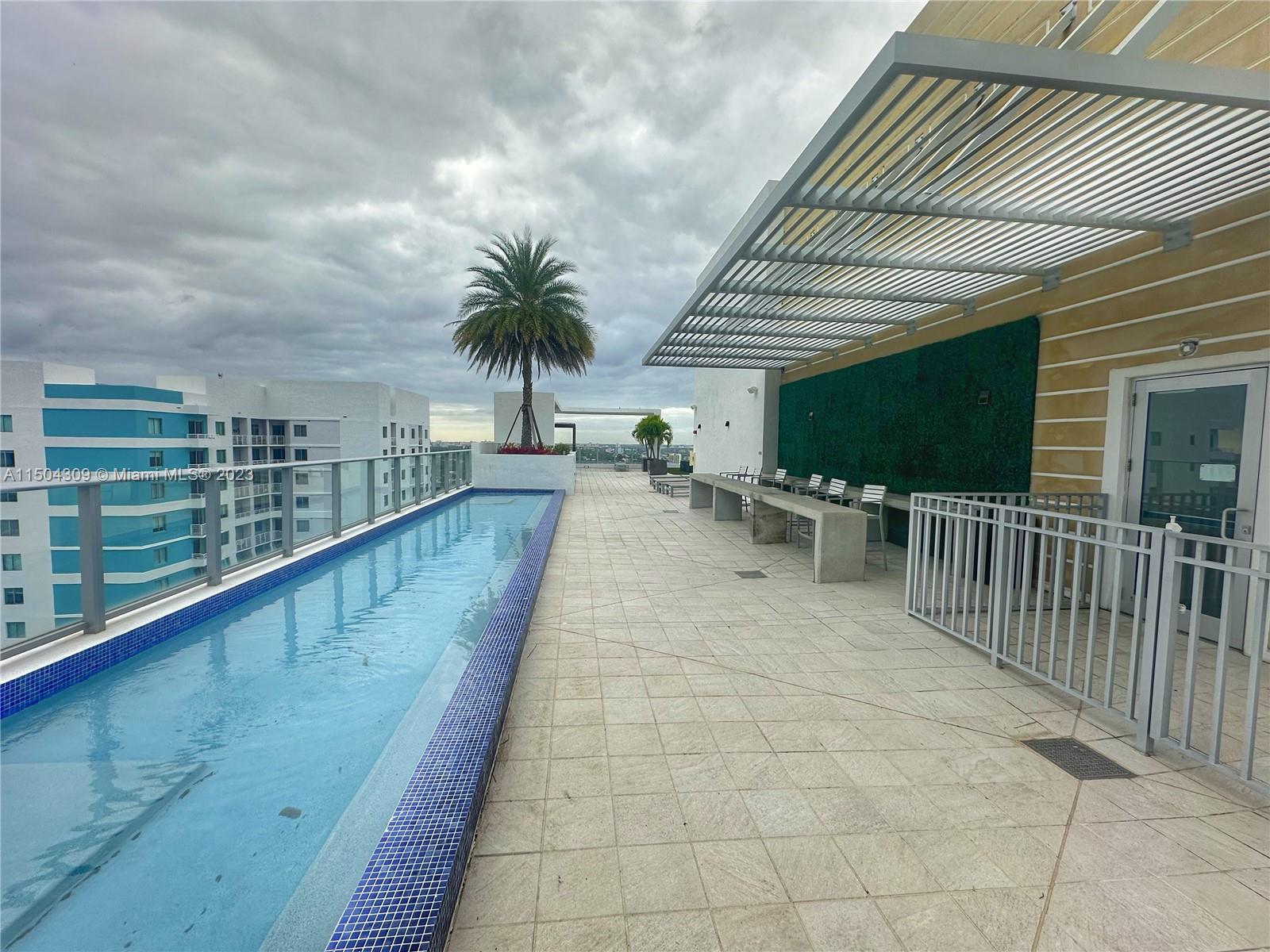 1010 SW 2nd Ave 601, Miami, Florida 33130, 2 Bedrooms Bedrooms, ,2 BathroomsBathrooms,Residentiallease,For Rent,1010 SW 2nd Ave 601,A11504309