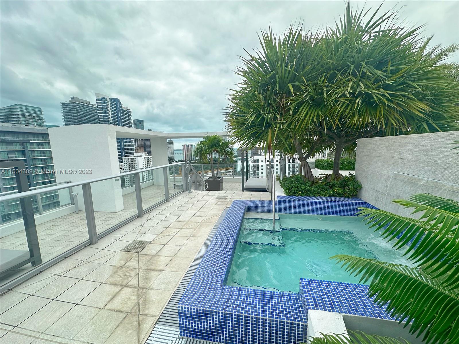 Roof Top Jacuzzi