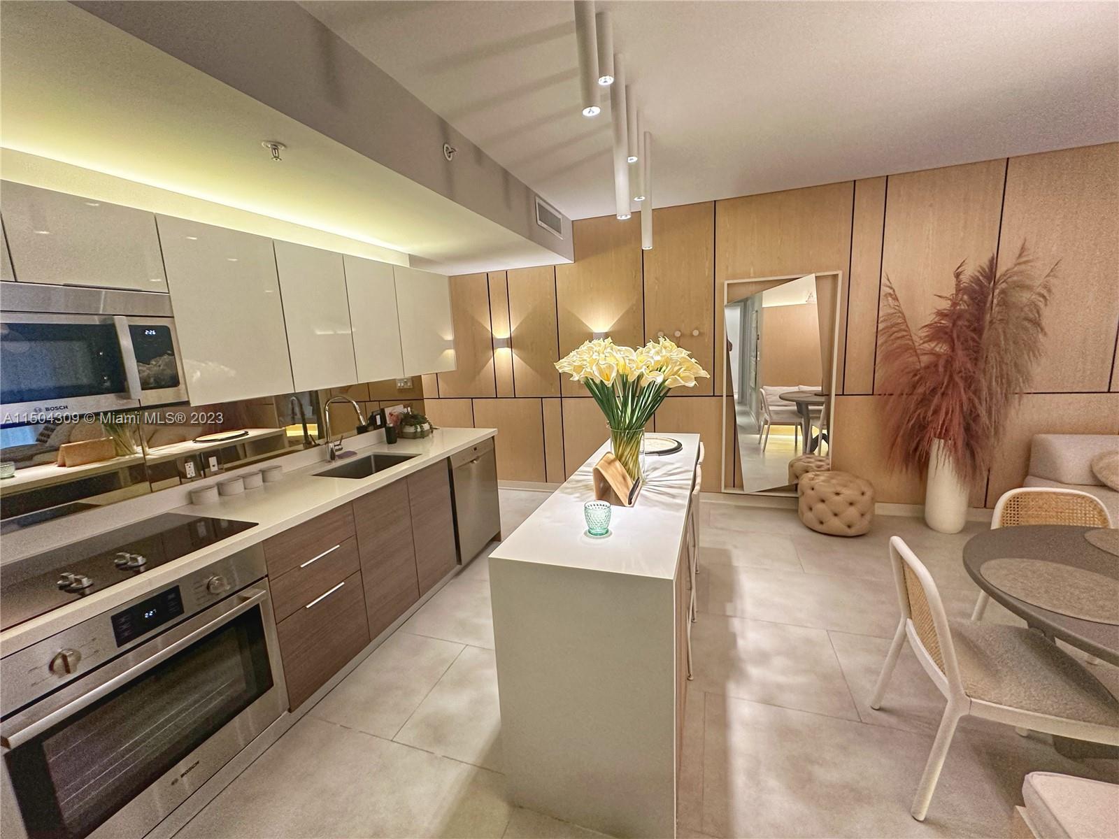 1010 SW 2nd Ave 601, Miami, Florida 33130, 2 Bedrooms Bedrooms, ,2 BathroomsBathrooms,Residentiallease,For Rent,1010 SW 2nd Ave 601,A11504309