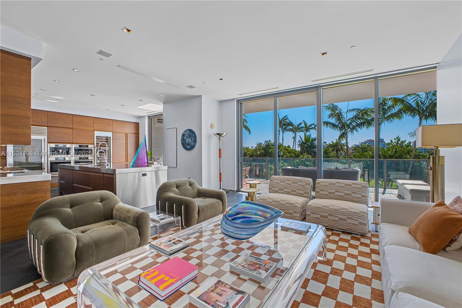 800 S Pointe Dr 502, Miami Beach, Florida 33139, 3 Bedrooms Bedrooms, ,3 BathroomsBathrooms,Residential,For Sale,800 S Pointe Dr 502,A11504138