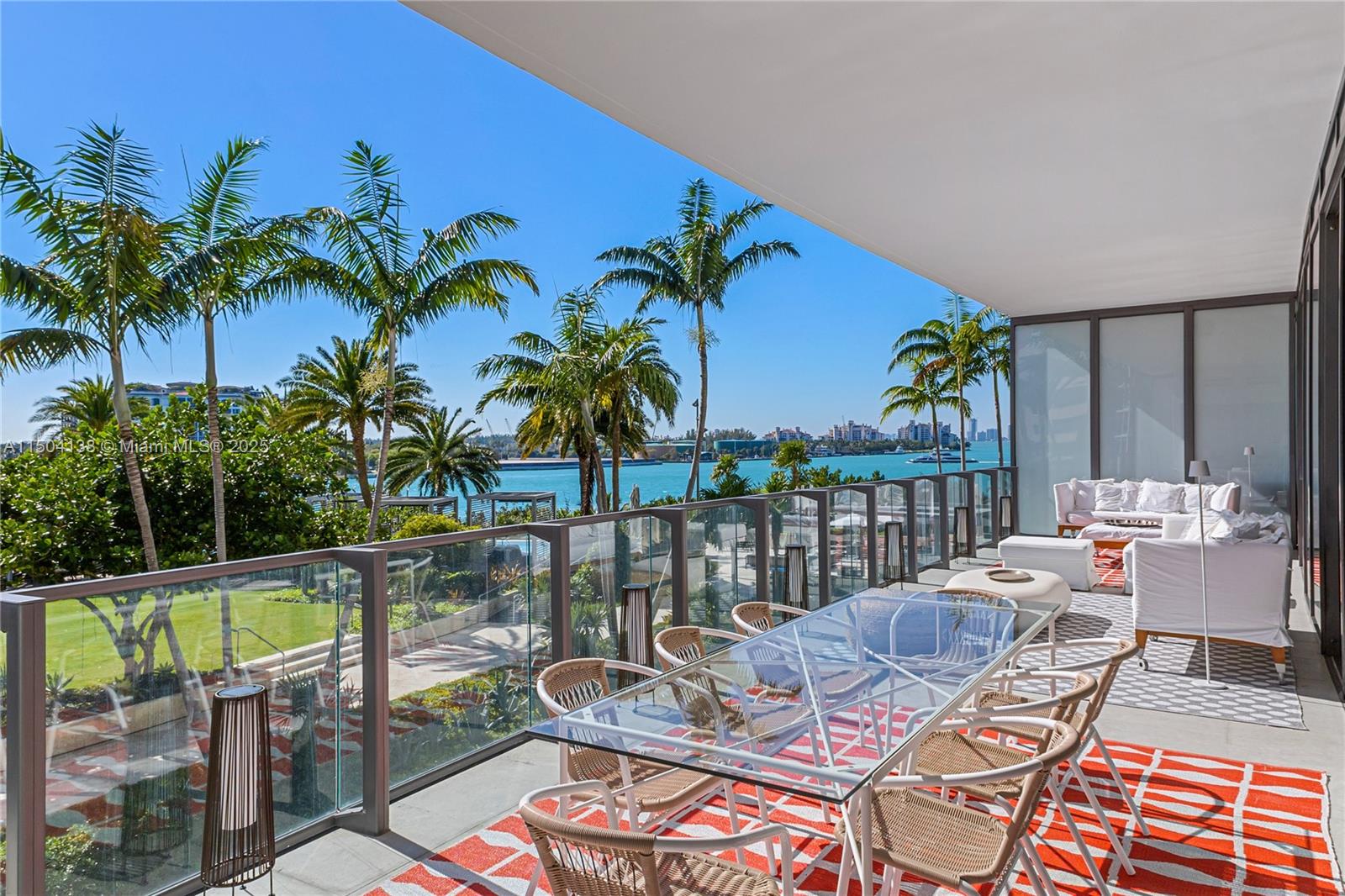 800 S Pointe Dr 502, Miami Beach, Florida 33139, 3 Bedrooms Bedrooms, ,3 BathroomsBathrooms,Residential,For Sale,800 S Pointe Dr 502,A11504138