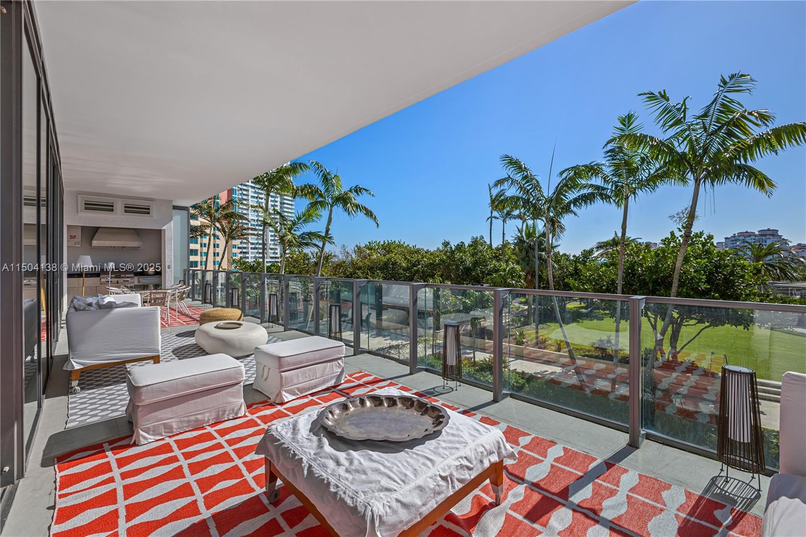 800 S Pointe Dr 502, Miami Beach, Florida 33139, 3 Bedrooms Bedrooms, ,3 BathroomsBathrooms,Residential,For Sale,800 S Pointe Dr 502,A11504138