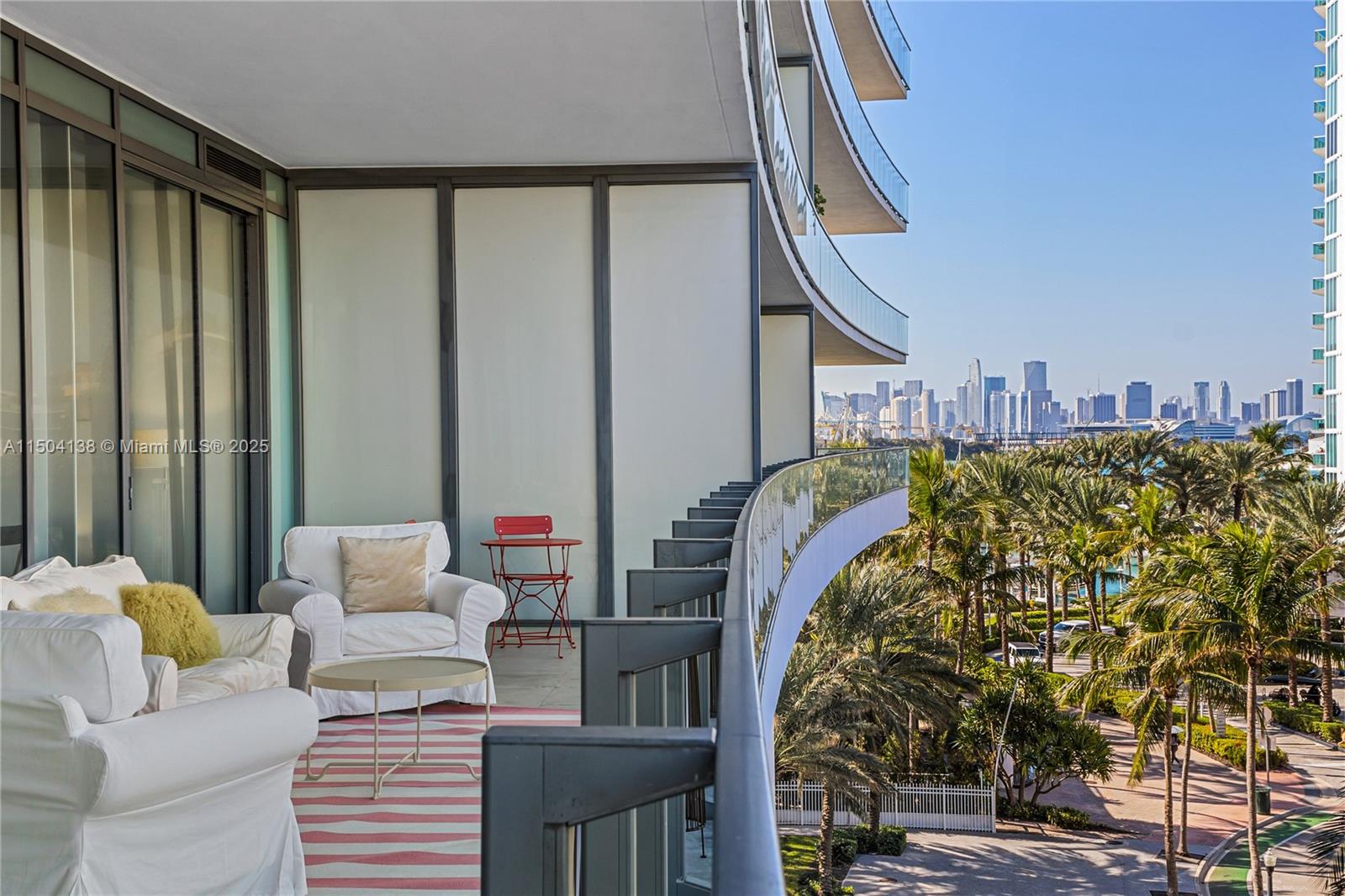 800 S Pointe Dr 502, Miami Beach, Florida 33139, 3 Bedrooms Bedrooms, ,3 BathroomsBathrooms,Residential,For Sale,800 S Pointe Dr 502,A11504138