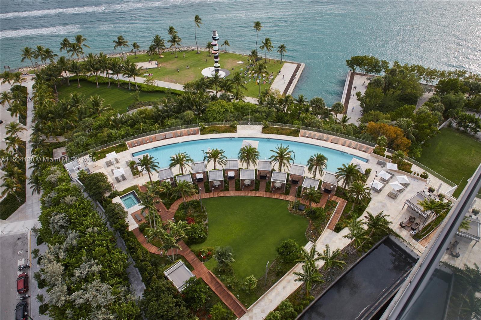 800 S Pointe Dr 502, Miami Beach, Florida 33139, 3 Bedrooms Bedrooms, ,3 BathroomsBathrooms,Residential,For Sale,800 S Pointe Dr 502,A11504138