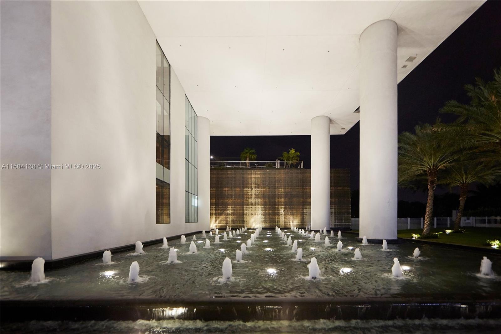 800 S Pointe Dr 502, Miami Beach, Florida 33139, 3 Bedrooms Bedrooms, ,3 BathroomsBathrooms,Residential,For Sale,800 S Pointe Dr 502,A11504138