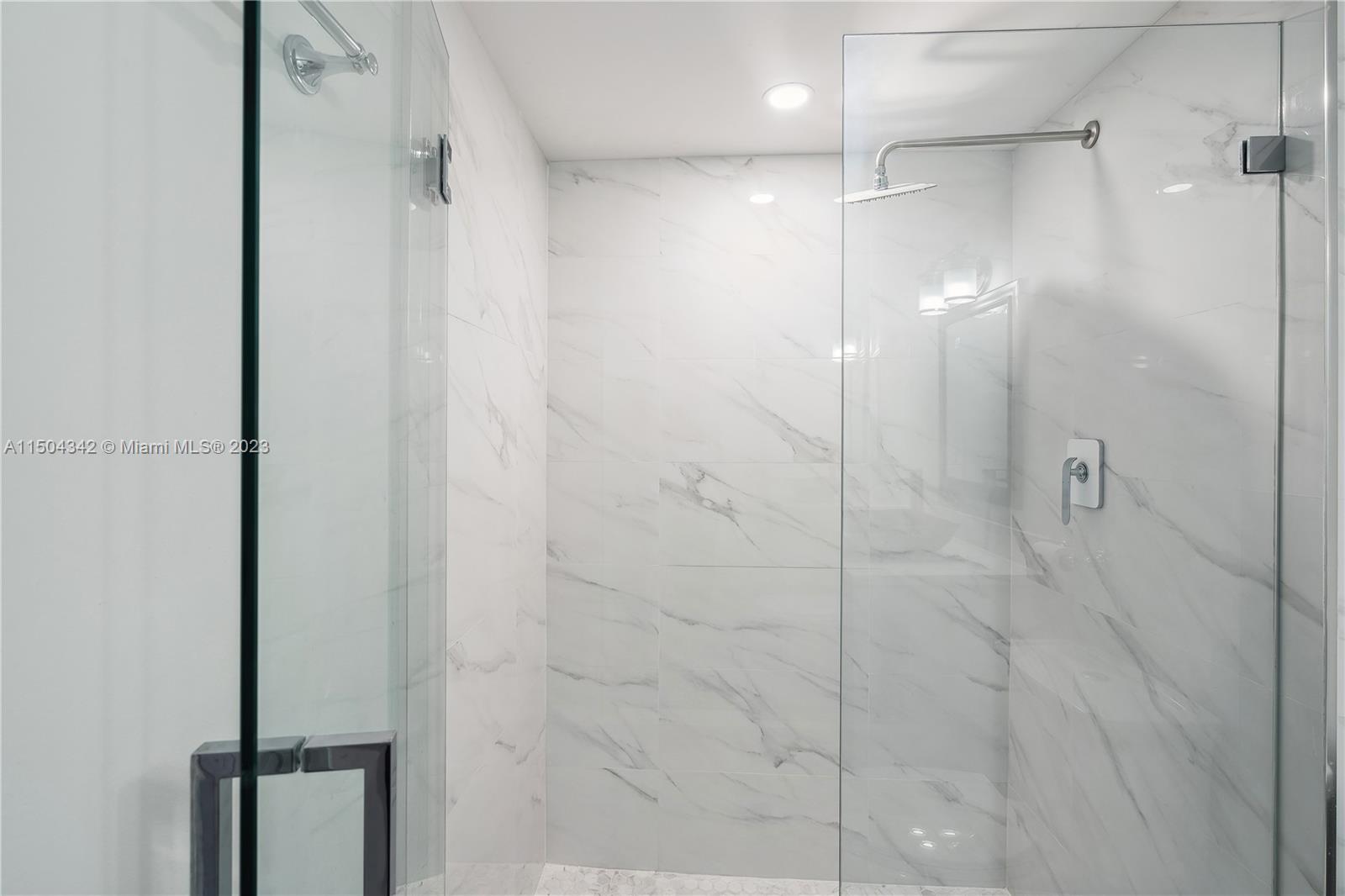 100 Bayview Dr PH31, Sunny Isles Beach, Florida 33160, 2 Bedrooms Bedrooms, ,2 BathroomsBathrooms,Residential,For Sale,100 Bayview Dr PH31,A11504342
