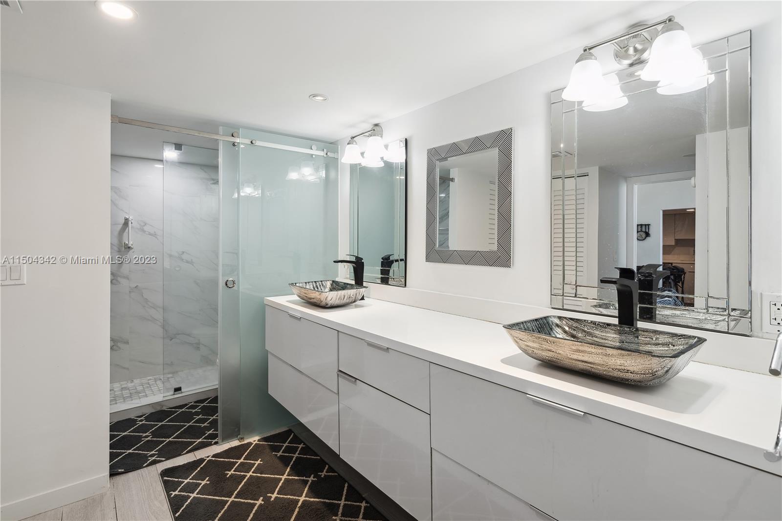 100 Bayview Dr PH31, Sunny Isles Beach, Florida 33160, 2 Bedrooms Bedrooms, ,2 BathroomsBathrooms,Residential,For Sale,100 Bayview Dr PH31,A11504342
