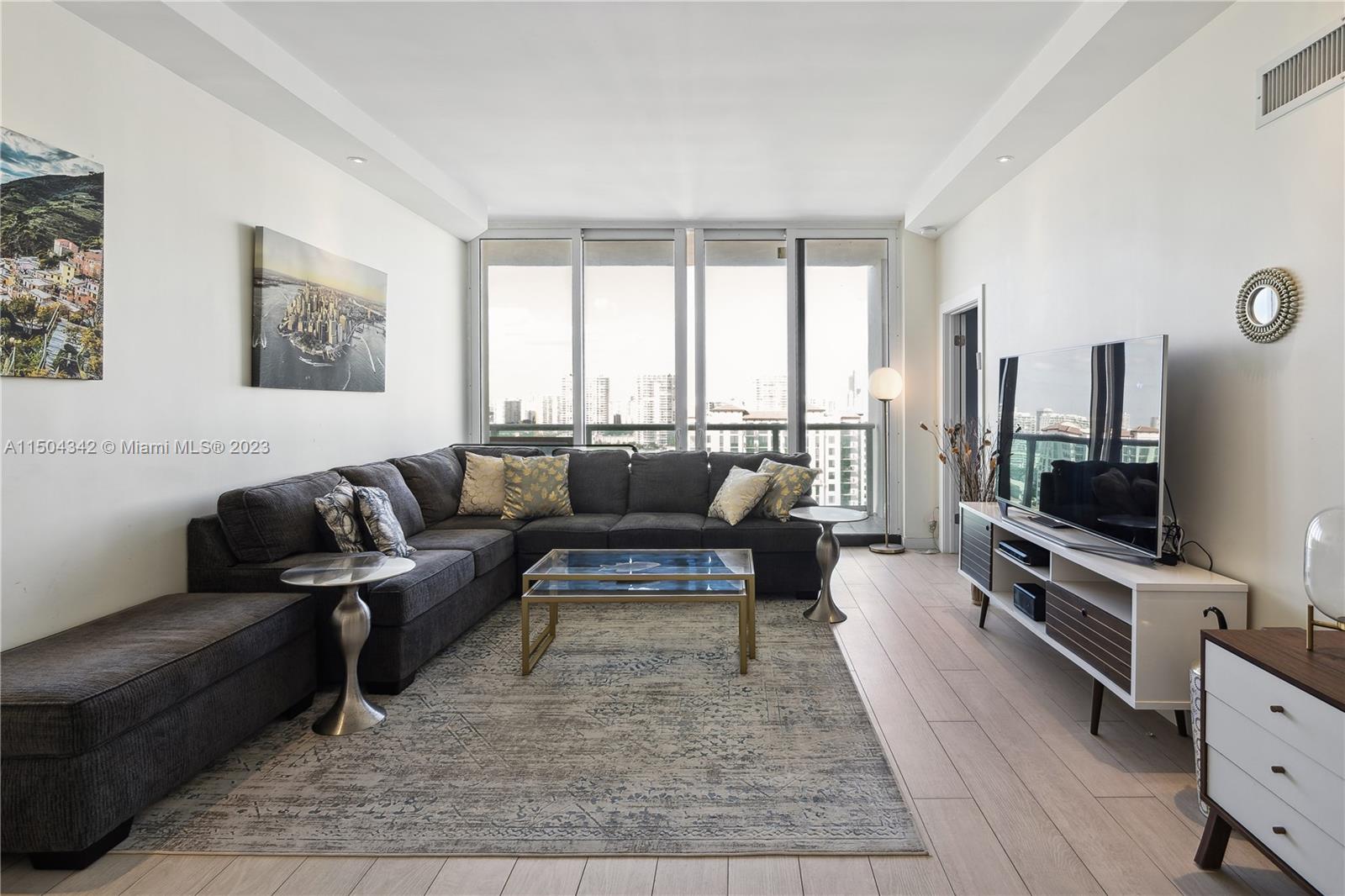 100 Bayview Dr PH31, Sunny Isles Beach, Florida 33160, 2 Bedrooms Bedrooms, ,2 BathroomsBathrooms,Residential,For Sale,100 Bayview Dr PH31,A11504342