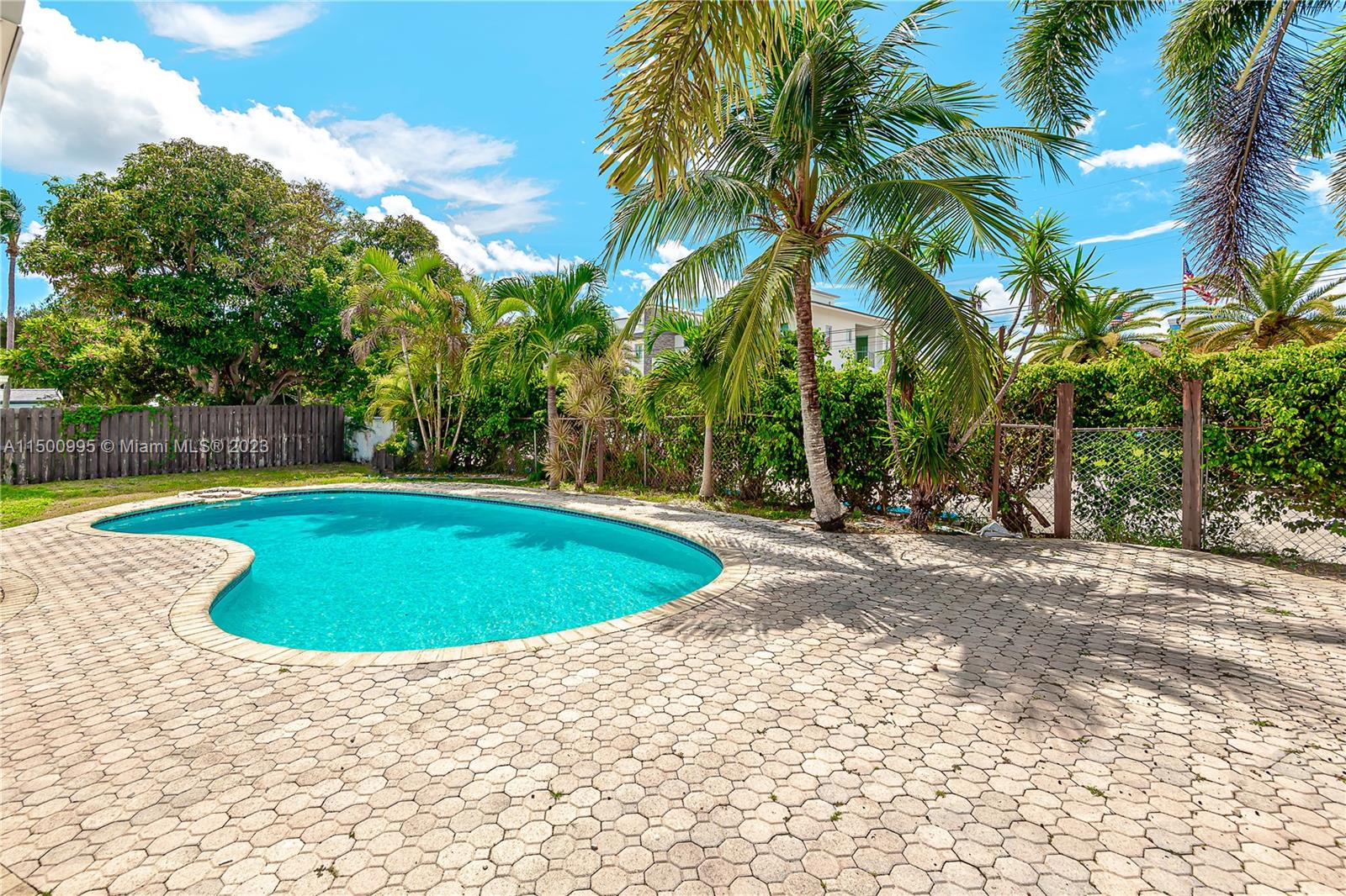 2784 NE 30 ST, Lighthouse Point, Florida 33064, 4 Bedrooms Bedrooms, ,3 BathroomsBathrooms,Residential,For Sale,2784 NE 30 ST,A11500995