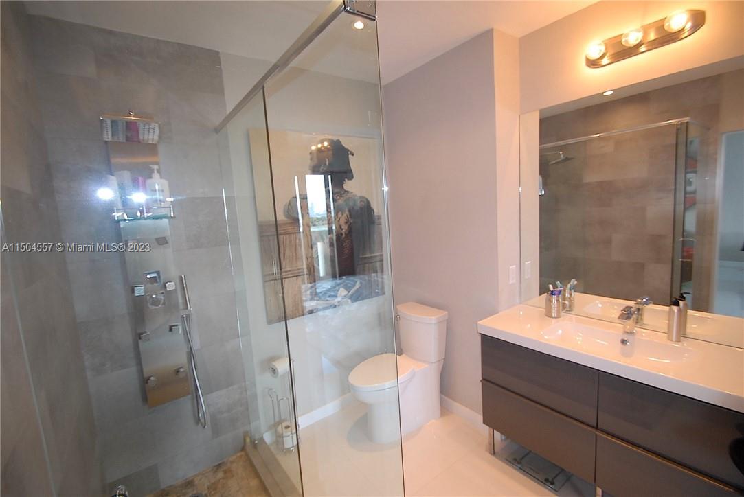 800 West Ave PH27, Miami Beach, Florida 33139, 1 Bedroom Bedrooms, ,1 BathroomBathrooms,Residential,For Sale,800 West Ave PH27,A11504557