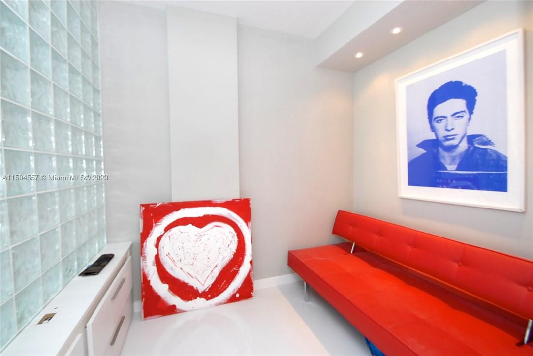 800 West Ave PH27, Miami Beach, Florida 33139, 1 Bedroom Bedrooms, ,1 BathroomBathrooms,Residential,For Sale,800 West Ave PH27,A11504557