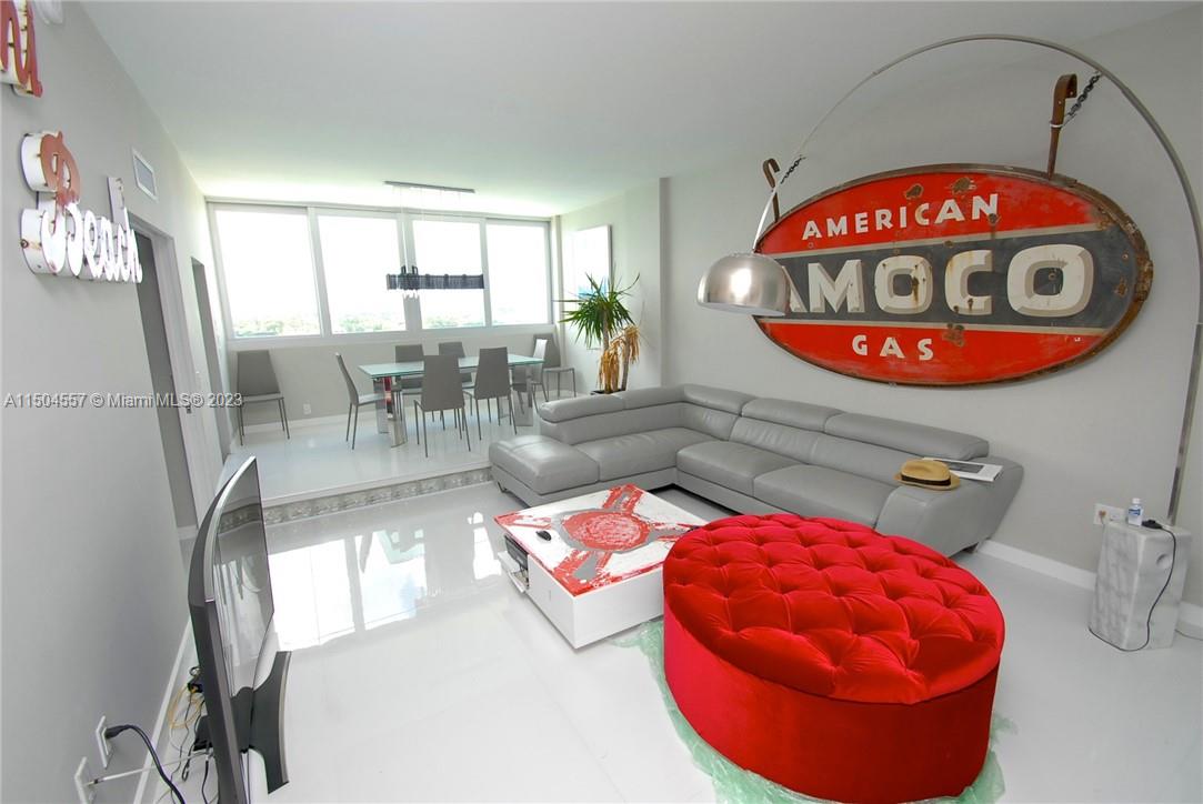 800 West Ave PH27, Miami Beach, Florida 33139, 1 Bedroom Bedrooms, ,1 BathroomBathrooms,Residential,For Sale,800 West Ave PH27,A11504557